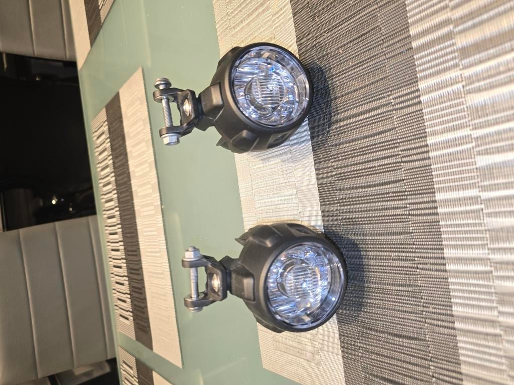 Lumière  pour bmw 1250 .gs d''origine, Motos, Motos | BMW, Particulier