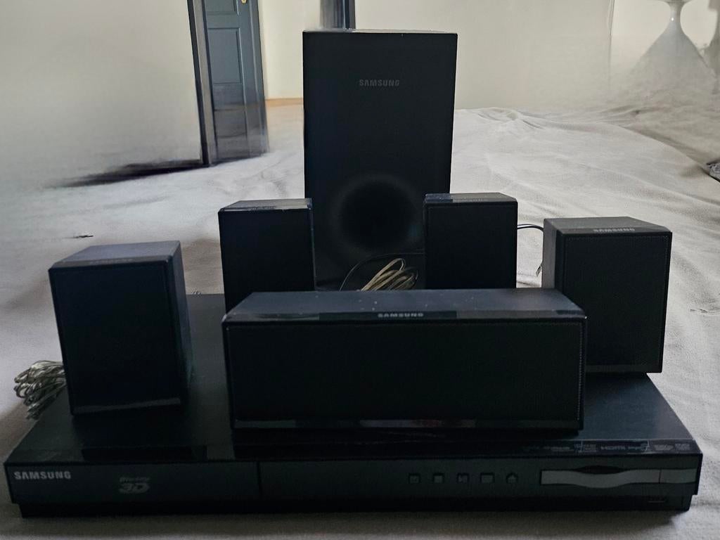 Samsung HT-H4500R home cinéma 3D 5.1 500 W, Enlèvement, Comme neuf