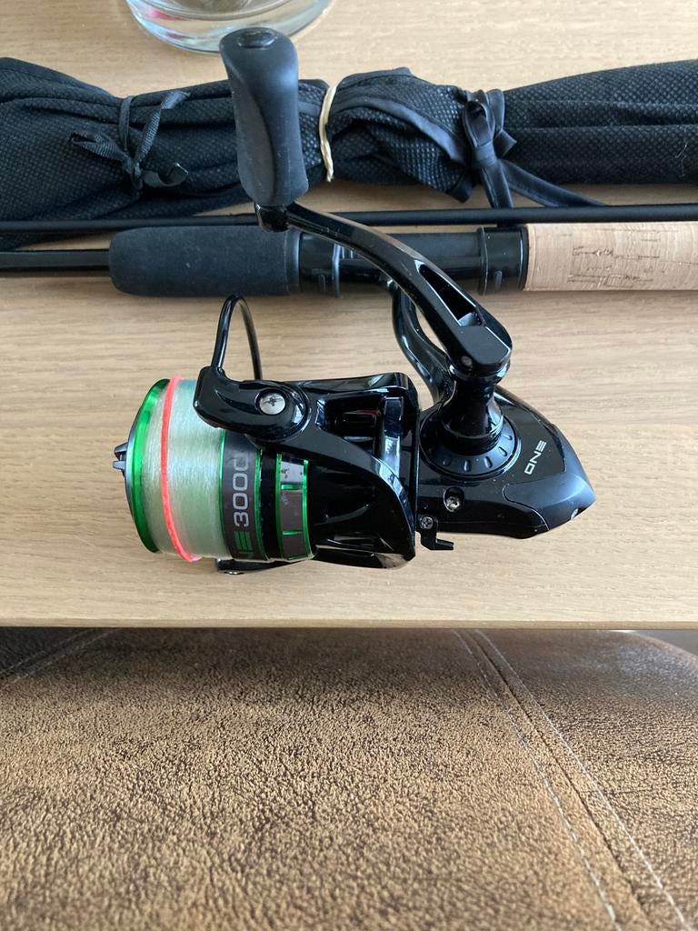 Sensas 9 feed, Watersport en Boten, Hengelsport | Witvissen, Ophalen of Verzenden, Zo goed als nieuw, Molen