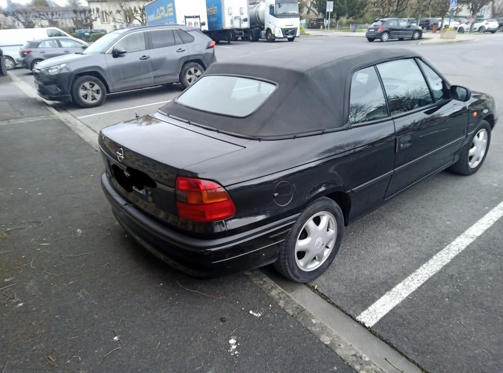Opel Astra cabriolet, Cabriolet, Particulier, Astra, Te koop