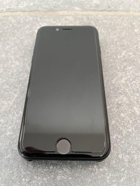 iPhone SE (2e generatie) 64 GB – zwart, Télécoms, Téléphonie mobile | Apple iPhone, Utilisé, Enlèvement ou Envoi