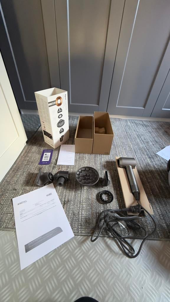 Dyson SuperSonic haardroger, Ophalen of Verzenden, Zo goed als nieuw, Haardroger
