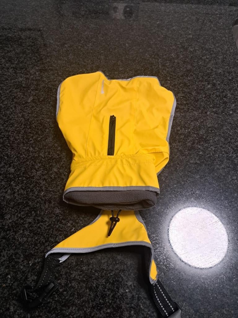 Hondenjasje (merk Beeztees) maat 24, Dieren en Toebehoren, Ophalen of Verzenden, Nieuw