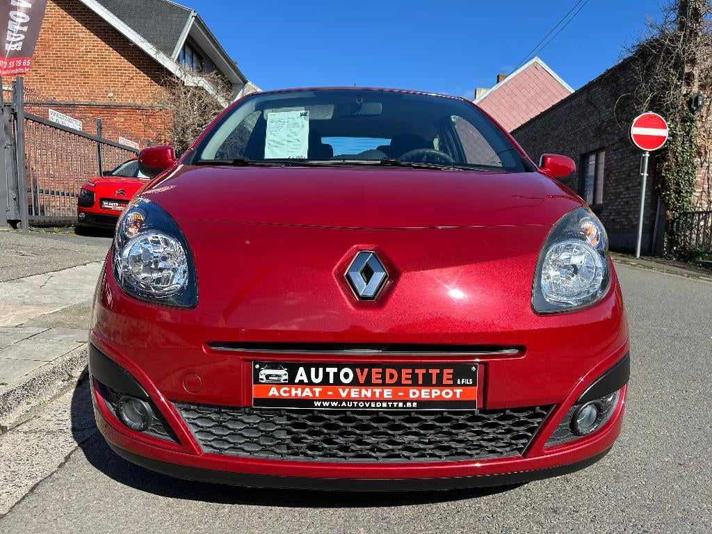 Renault Twingo 1.2i Yahoo! 55 (75) 1E PROP GAR.1 JAAR, Auto's, Voorwielaandrijving, https://public.car-pass.be/vhr/586b3071-faf8-4a8e-a909-c78fe23c4df7