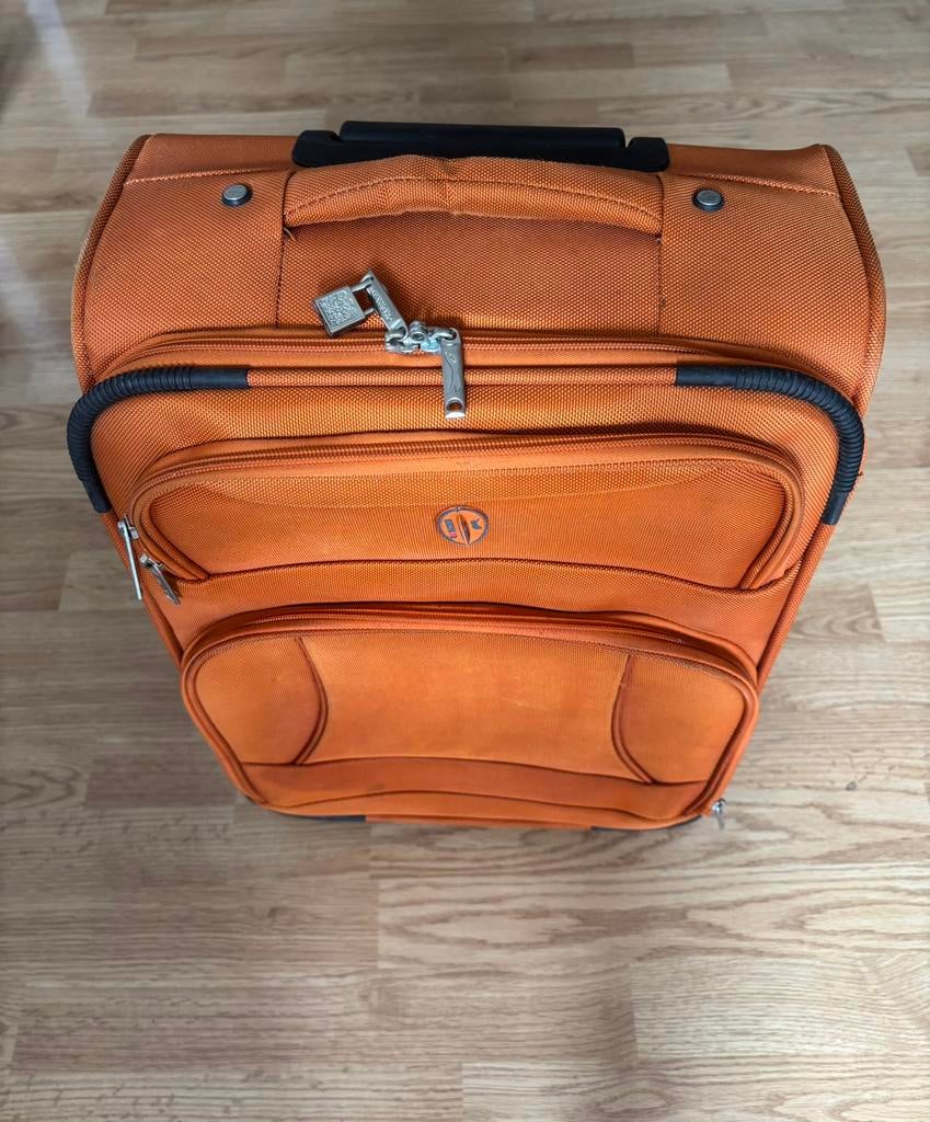 Superbe valise cabine Ghrpard s/roulette 35/20/55 LxPxH, Enlèvement, Comme neuf, Roulettes