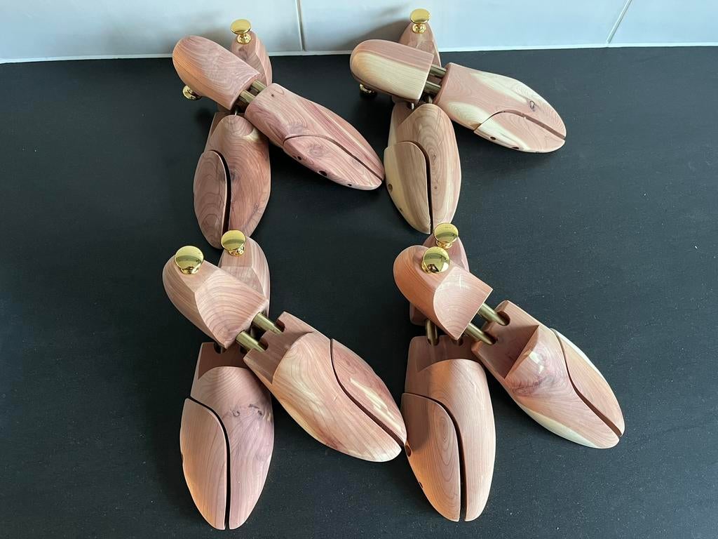 4 paar luxe cederhouten schoenspanners maat 41 nieuw, Kleding | Heren, Schoenen, Nieuw, Overige typen, Bruin, Ophalen of Verzenden