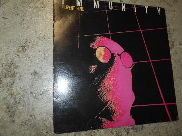 LP - Rupert Hine. « Immunité », Enlèvement ou Envoi, Comme neuf