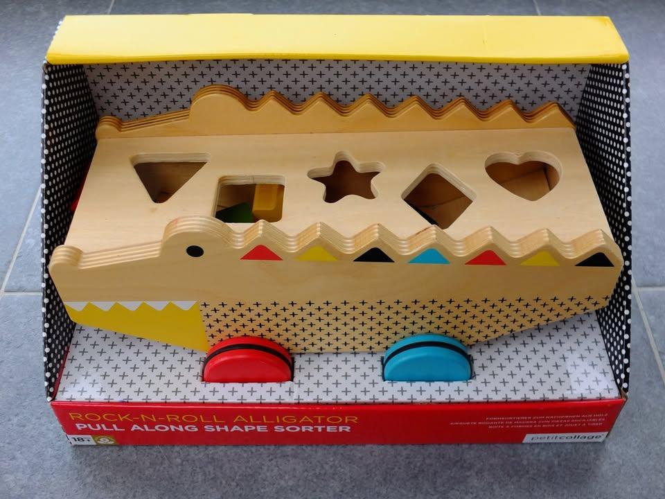 Jeu d'éveil en bois à tirer, trieur formes (Petit Collage), Enfants & Bébés, Enlèvement ou Envoi, Comme neuf, Puzzles