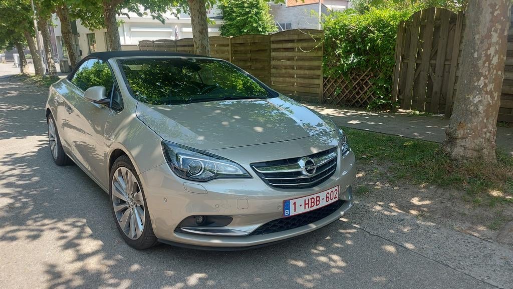 Opel Cascada 1.6 SIDI Turbo Innovation EcoFLEX, Auto's, Opel, Particulier, Cascada, ABS, Achteruitrijcamera, Airbags, Airconditioning