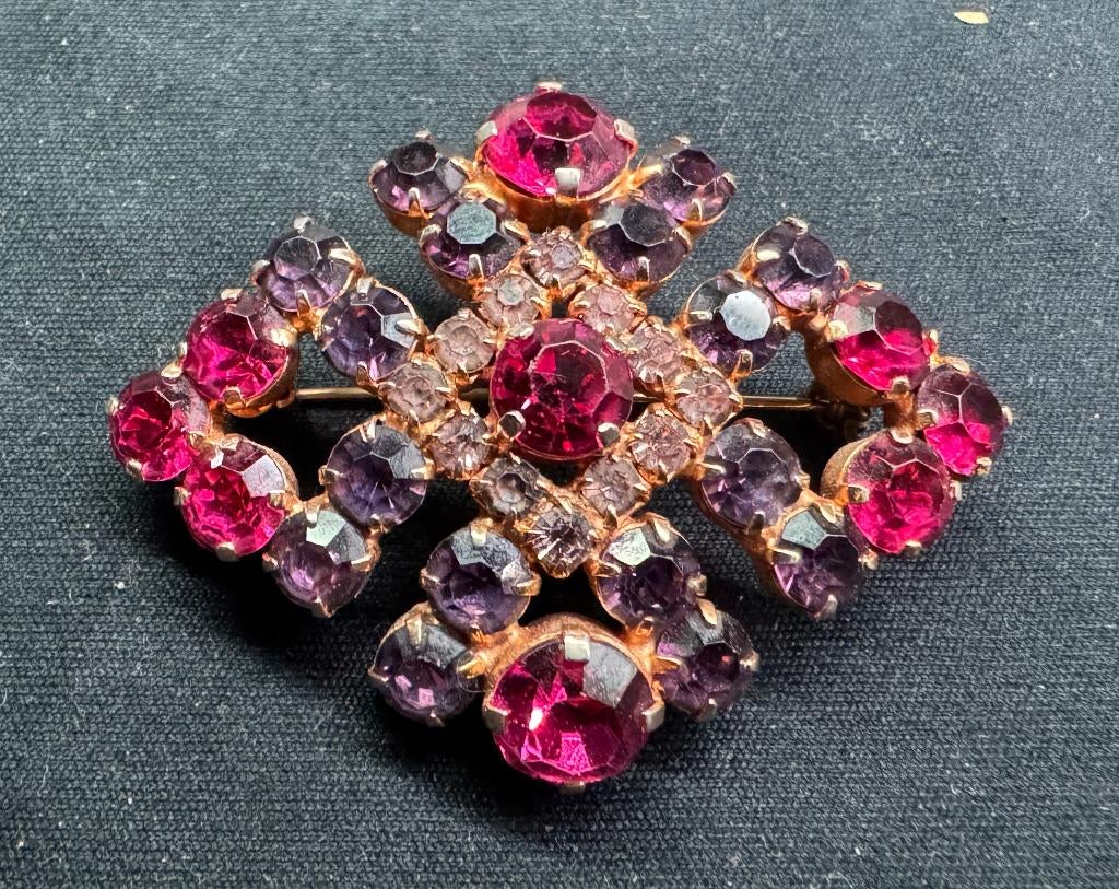 Bijoux de Fantaisie - Broche Vintage Années 1960, Bijoux, Sacs & Beauté, Bijoux anciens, Broche, Autres matériaux, Enlèvement ou Envoi