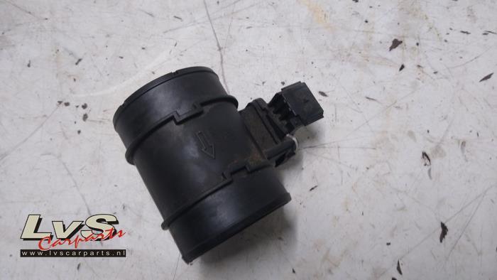 Luchtmassameter van een Opel Corsa, Gebruikt, -, -, Opel