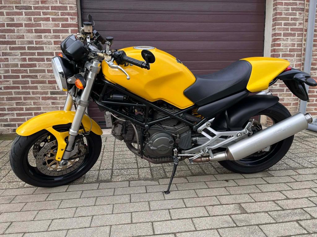 Ducati Monster 900cc bj 1999 (model 2000 )