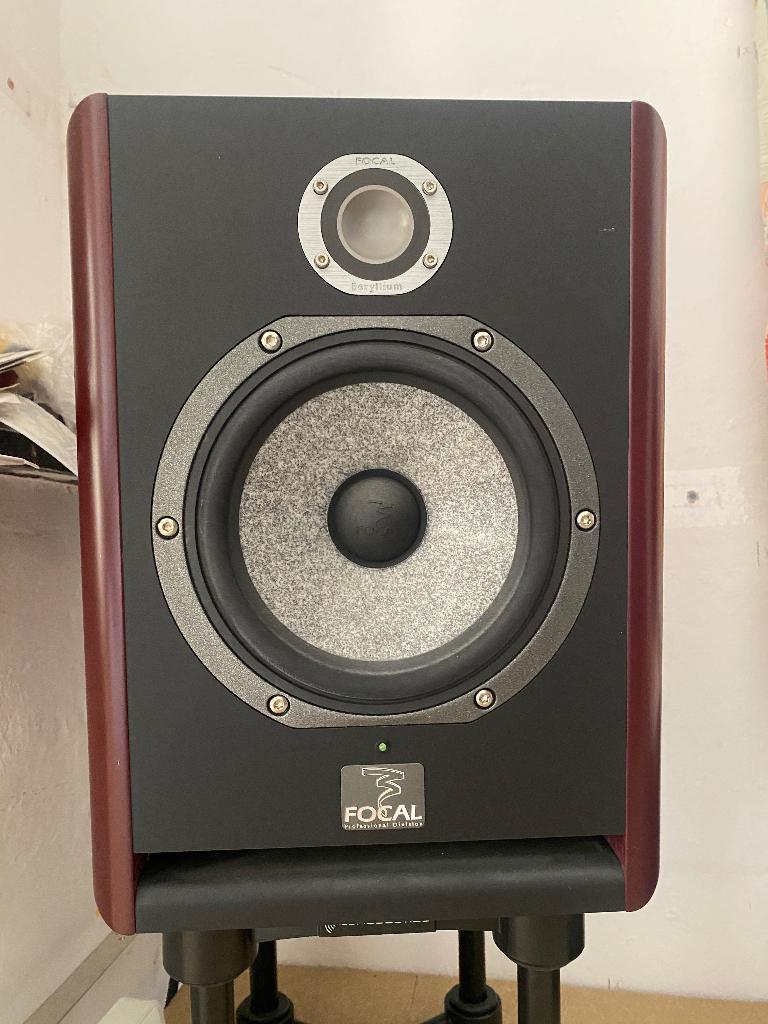 Focal Solo6 BE Luidsprekers, Good Condition, Zo goed als nieuw, 120 watt of meer, Front, Rear of Stereo speakers, Ophalen