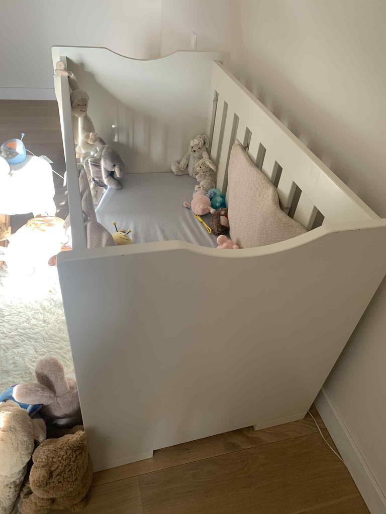 Babybedje te koop, Kinderen en Baby's, Kinderkamer | Complete kinderkamers, Ophalen, Gebruikt, Jongetje of Meisje