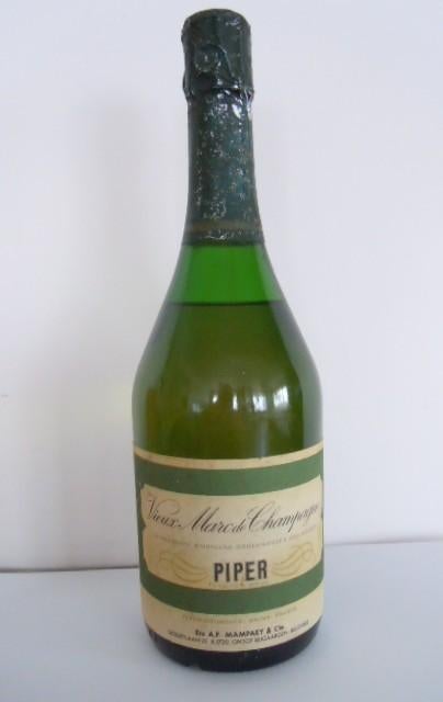 Ancienne bouteille de Vieux Marc de Champagne - Piper, Collections, Enlèvement ou Envoi, Pleine, Comme neuf, Autres types