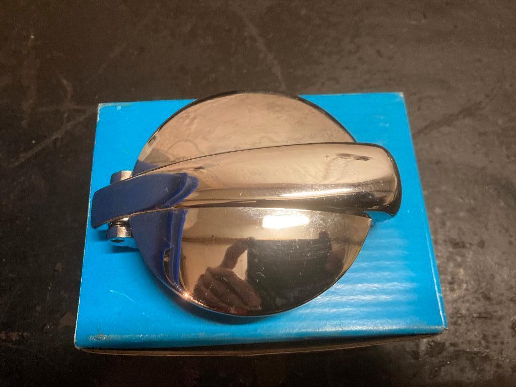 Ancien bouchon de réservoir d'essence NEUF, Enlèvement, Neuf