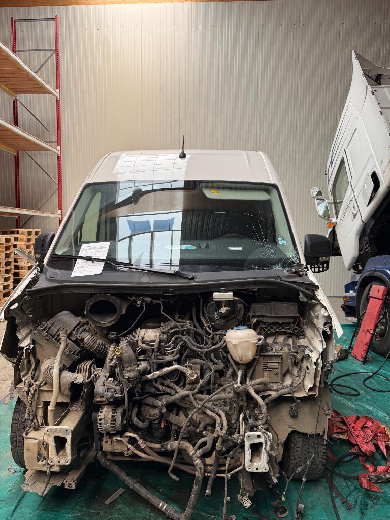 VOLKSWAGEN CRAFTER, Auto's, Particulier, Te koop, Handgeschakeld, Diesel