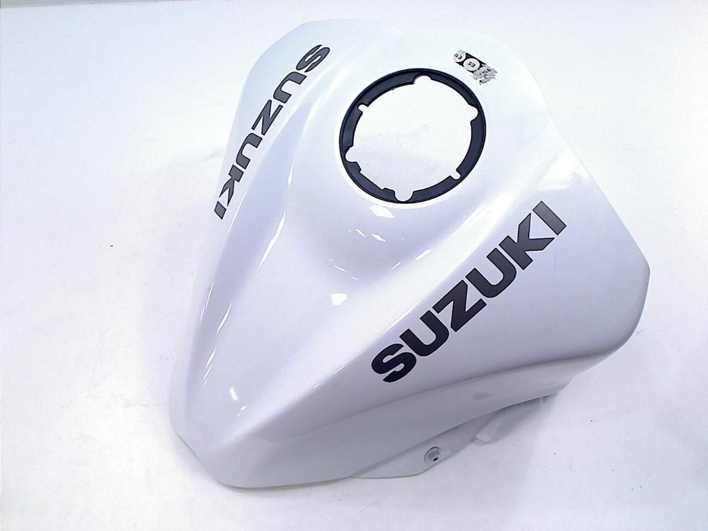 TANK COVER GSX R 1300 Hayabusa 2021- (GEN 3 GSXR1300), Dhr. S. di Majo, Gebruikt, Info@cama-motorparts.nl, P.J. Troelstraweg 8 8
3144 CX  MAASSLUIS, NL