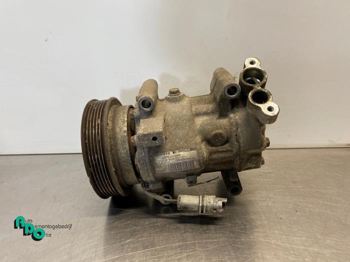 Pompe clim d'un Mercedes Citan (Citan 12-), Autos : Pièces & Accessoires, Autres pièces automobiles, Mercedes-Benz, Utilisé, 3 mois de garantie