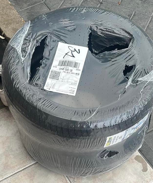 2 nieuwe Zomerbanden nog in verpakking, Auto-onderdelen, Banden en Velgen, Ophalen, 15 inch, Nieuw, Band(en)