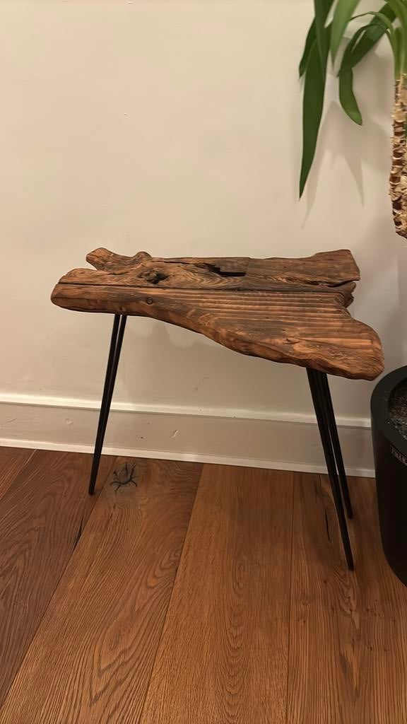 2 houten tafeltjes, Huis en Inrichting, Ophalen, Zo goed als nieuw