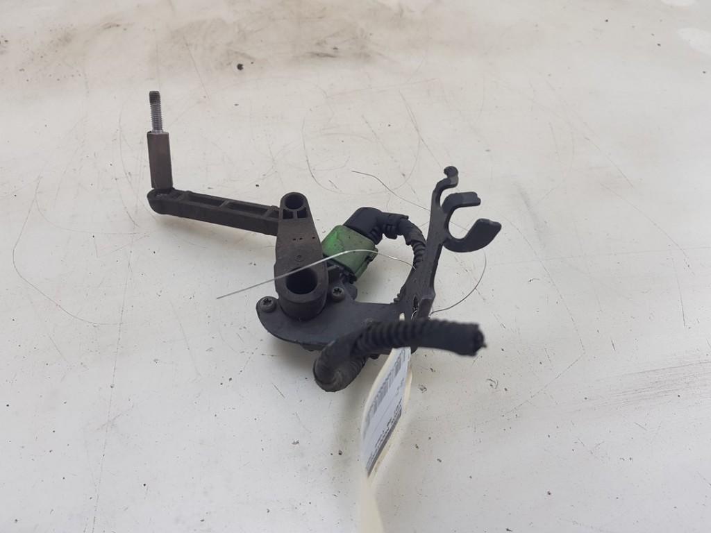 NIVEAU SENSOR Audi A6 Avant (C8) (01-2018/-), Gebruikt, Audi