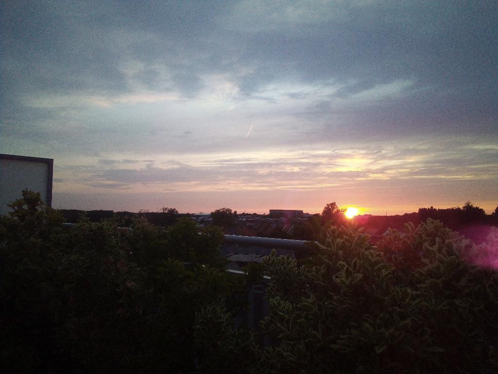 AFGEWERKTE STUDIO MET GROOT TERRAS - CENTRUM GULLEGEM, Province de Flandre-Occidentale, Wevelgem, Ventes sans courtier, Jusqu'à 200 m²