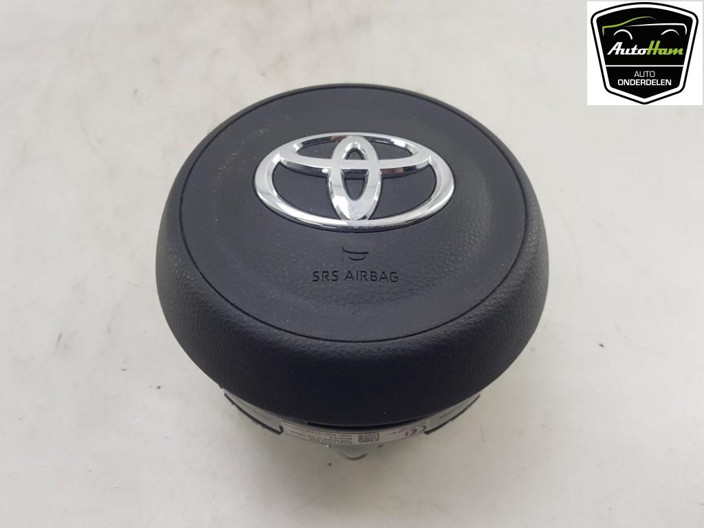 AIRBAG VOLANT Toyota Yaris Cross (PB1 / PJ1) (01-2020/-), Utilisé, Toyota