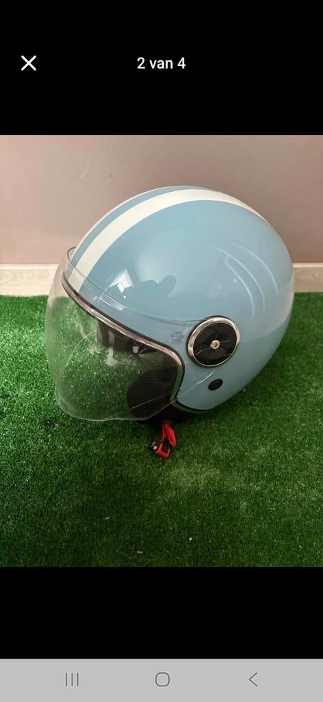 Brommerhelm, Fietsen en Brommers, Ophalen