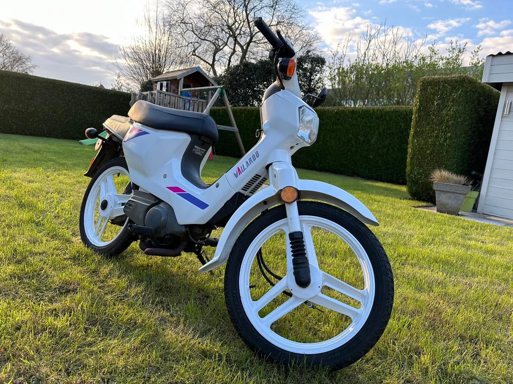 Honda Wallaroo Deluxe in zeer goede staat., Fietsen en Brommers, Ophalen, Zo goed als nieuw