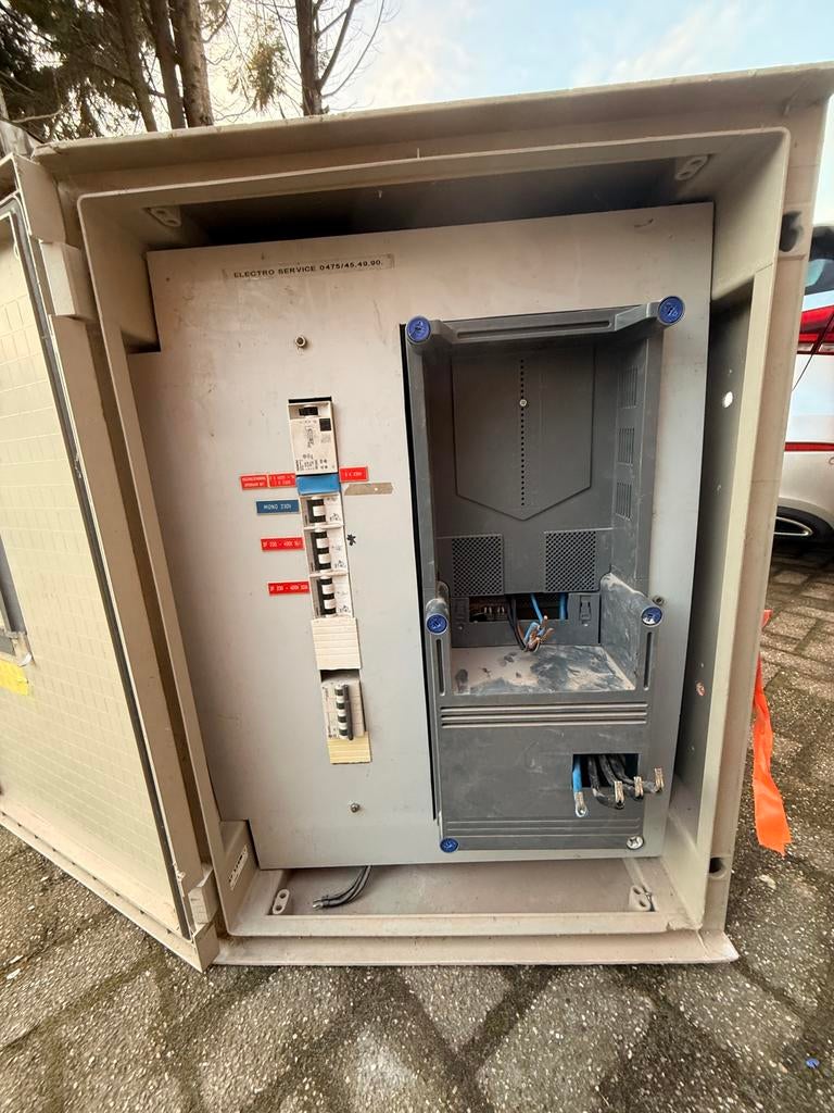 Werf Zekeringkast 230/330, Computers en Software, Serverkasten, Ophalen, Zo goed als nieuw