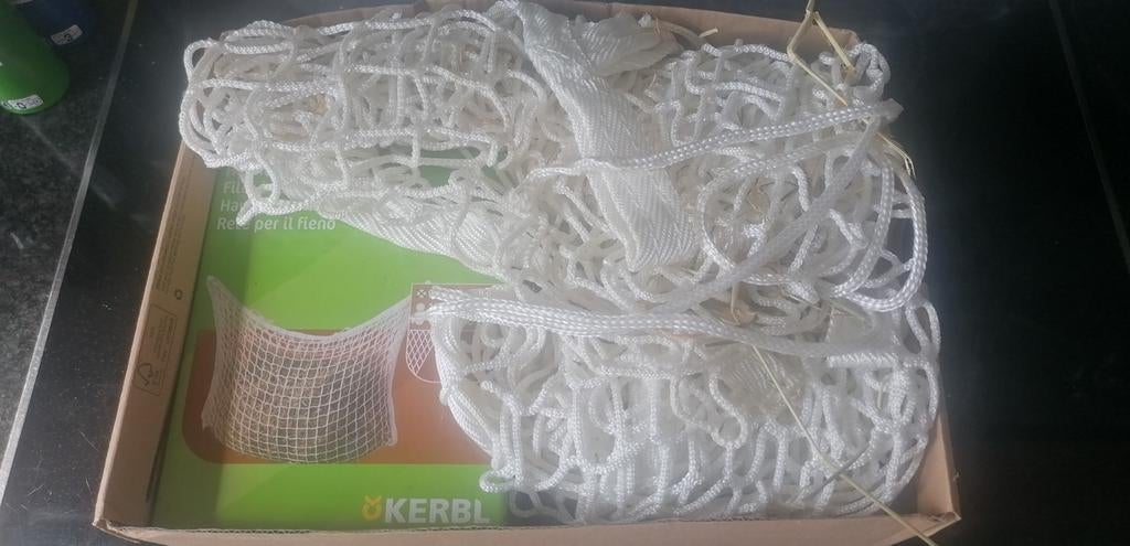 4 hooinetten 90x60 cm / 3x3 cm, Ophalen of Verzenden