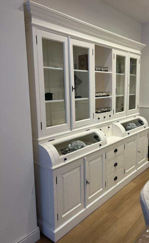 Massief houten kast / buffetkast, Huis en Inrichting, Kasten | Buffetkasten, Ophalen, Zo goed als nieuw, Glas