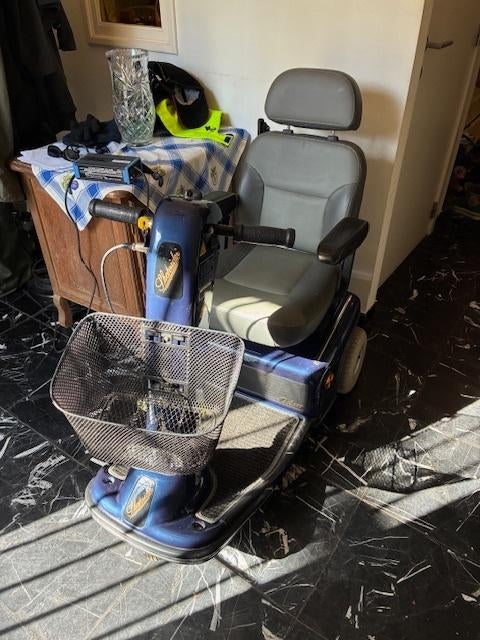 shoprider, Divers, 10 km/h ou moins, Comme neuf, Enlèvement, 26 à 35 km