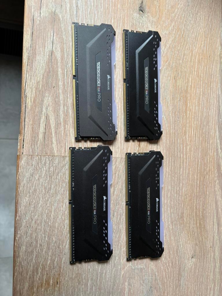 Corsair 32GB 3200Mhz DDR4, Enlèvement, Comme neuf, DDR4