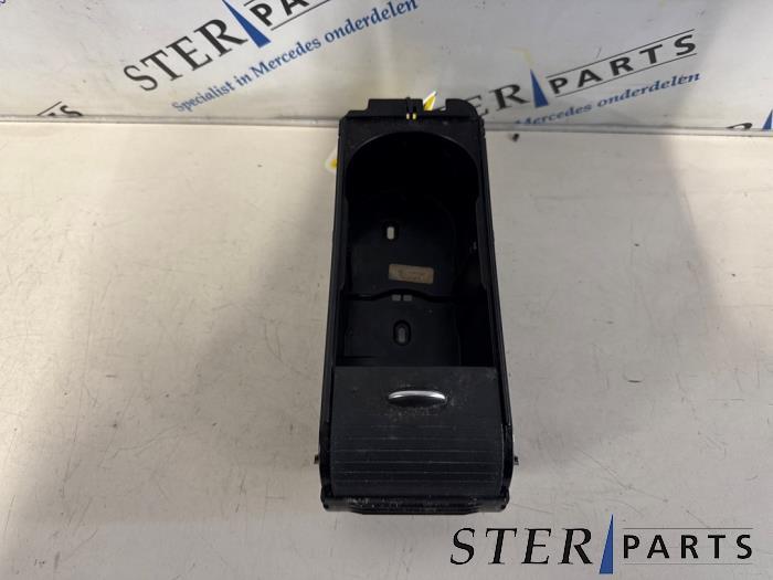 Bekerhouder van een Mercedes SLK, Gebruikt, -, Ophalen of Verzenden, -