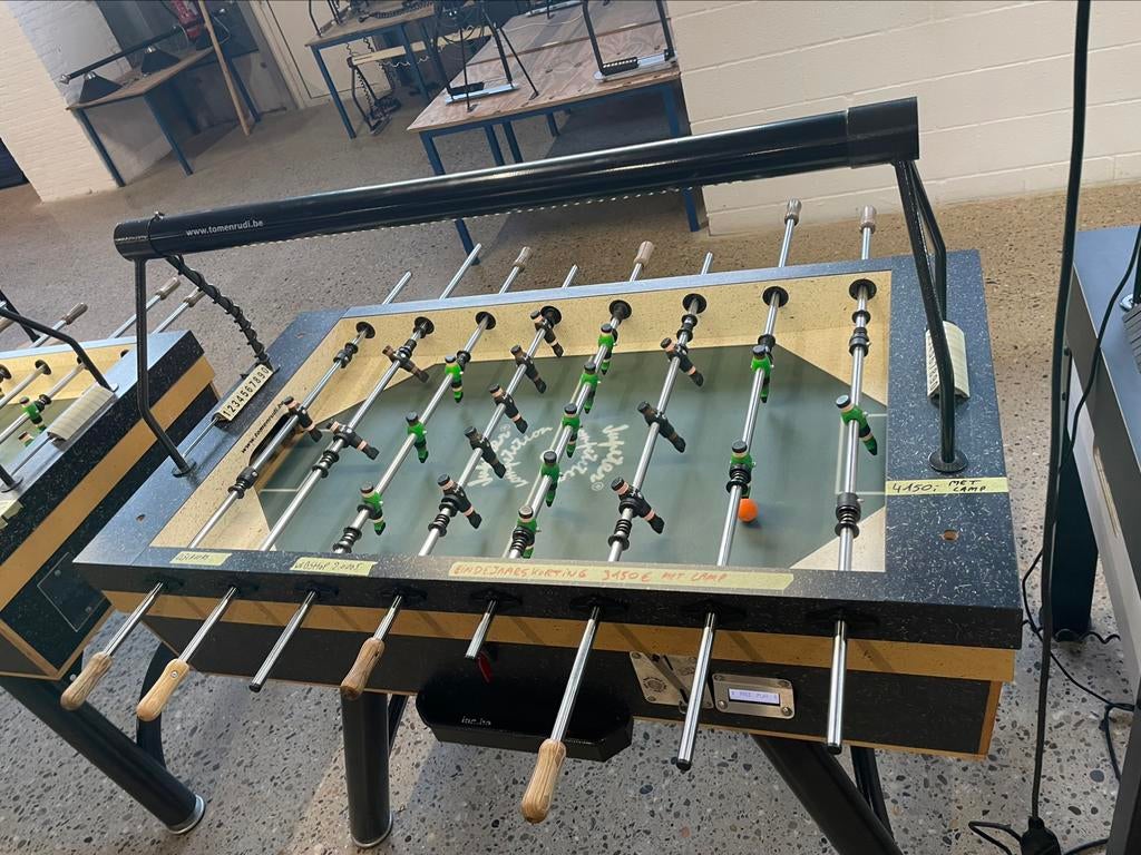 Tafelvoetbal / voetbaltafel / kickertafel Jupiter Goldstar, Ophalen of Verzenden, Gebruikt