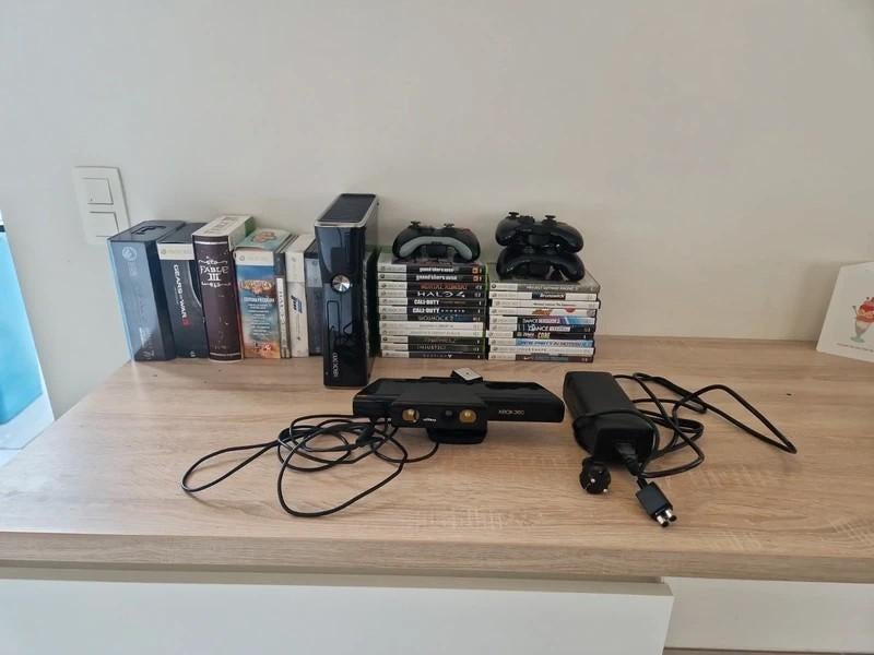 xbox 360 lot, Ophalen of Verzenden, Met 3 controllers of meer, 250 GB, Gebruikt