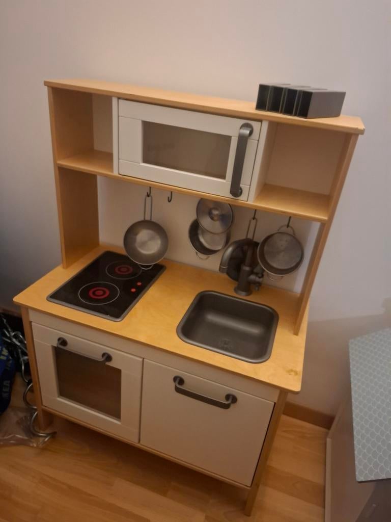 Kinderkeuken Ikea, Ophalen