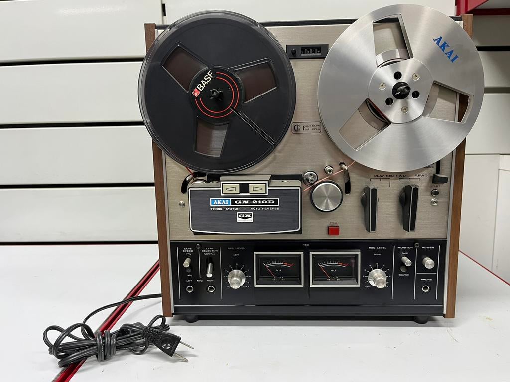 Akai GX-210D Magnétophone à bandes vintage (1973-1976), TV, Hi-fi & Vidéo, Enregistreurs audio, Magnétophone, Enlèvement