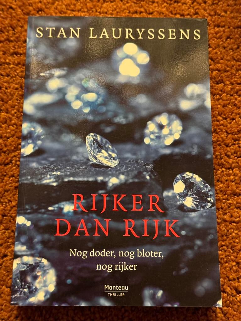 Stan Lauryssens - Rijker dan rijk, Ophalen of Verzenden, Stan Lauryssens