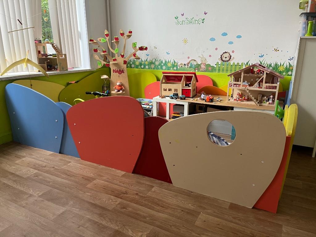 Cloison de séparation en bois, puériculture, Enlèvement, Utilisé