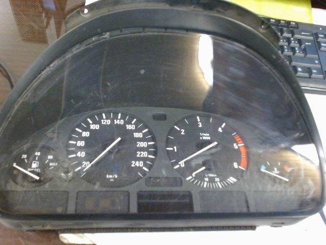 Compteur BMW E39 87001313 (496), Enlèvement, Utilisé, BMW