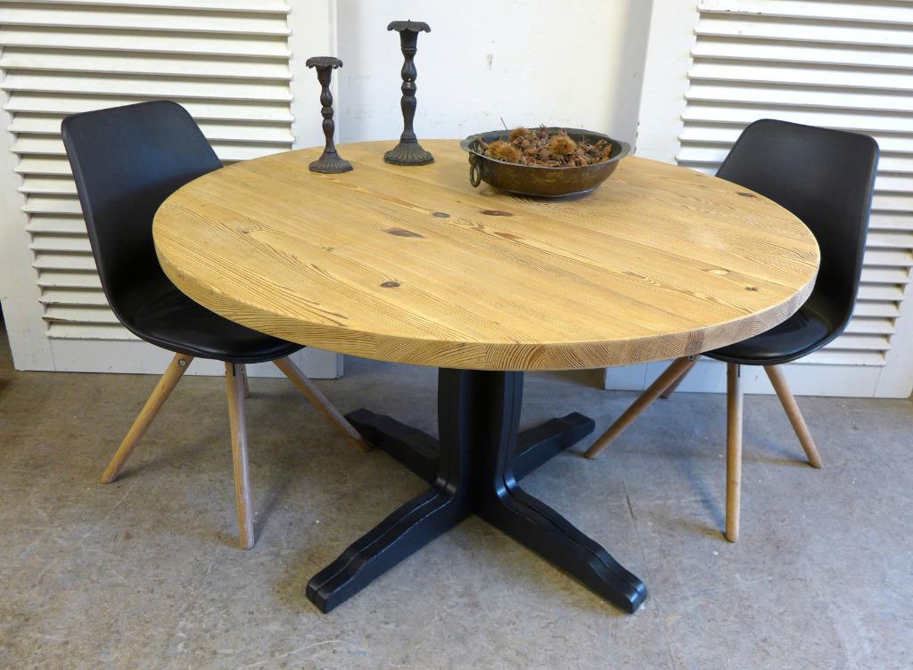 Prachtige zwarte ronde grenen tafel 120 cm, Huis en Inrichting, Tafels | Eettafels, Zo goed als nieuw, 100 tot 150 cm, 100 tot 150 cm