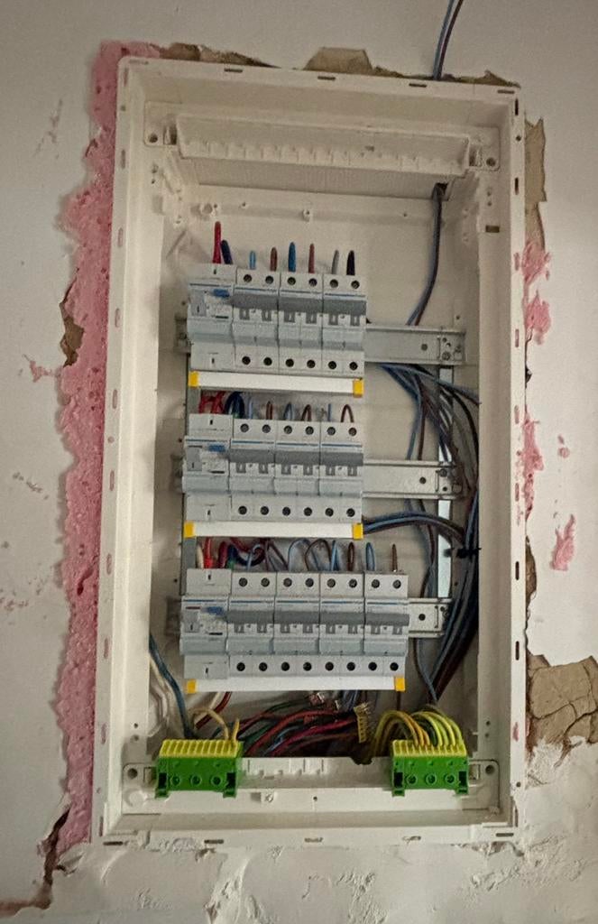 NG ELETRIC SERVICES : INSTALLATION & DÉPANNAGE 24/24H, Services & Professionnels, Électriciens, Service 24h/24