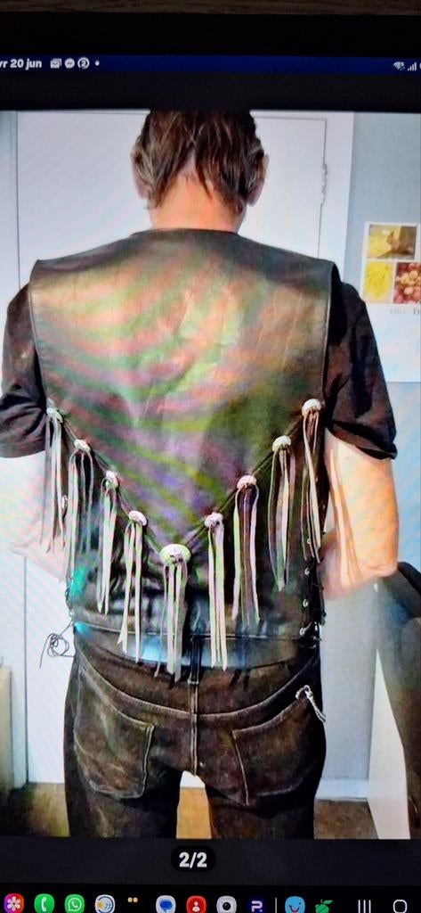 Lederen motovest., Ophalen