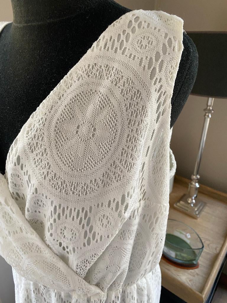 Robe longue en dentelle blanche SCAPA - 42, Vêtements | Femmes, Taille 42/44 (L), Scapa, Enlèvement ou Envoi, Comme neuf