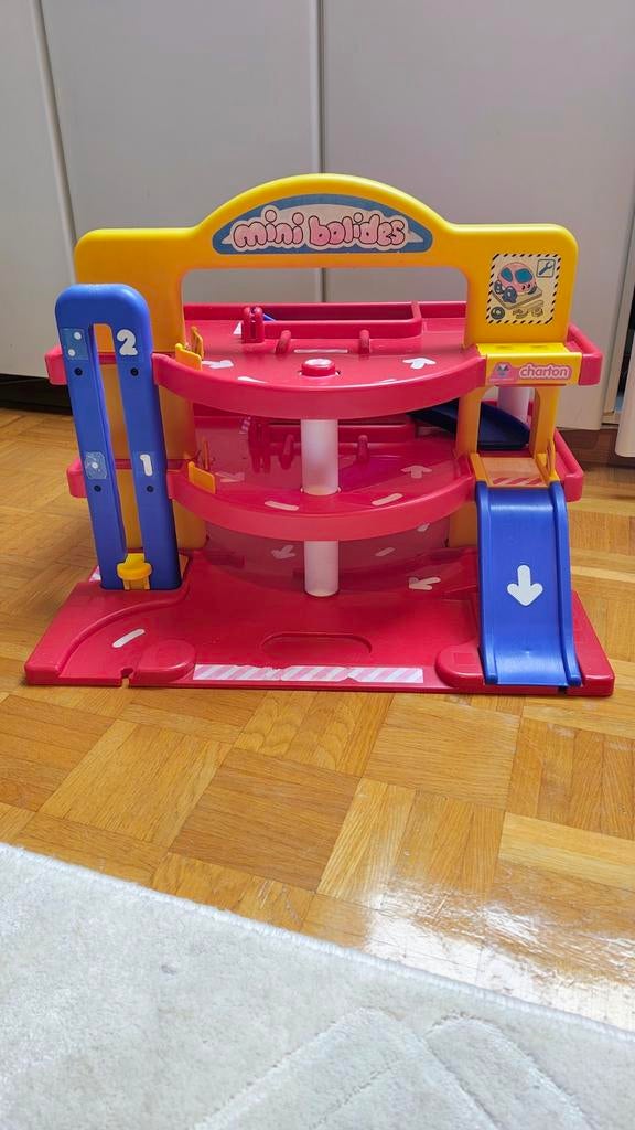 Mini bolides vintage autogarage met verdiepingen en lift, Ophalen, Gebruikt, Handmatig