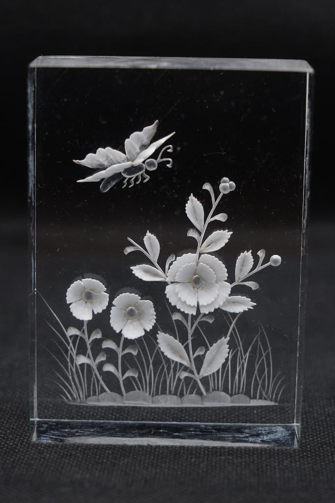 vintage lucite paperweight, Ophalen of Verzenden, Overige typen