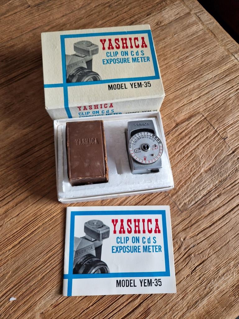 Vintage lichtmeter Yashica model YEM 35, Ophalen of Verzenden
